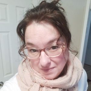 Meet your Posher, Peggy